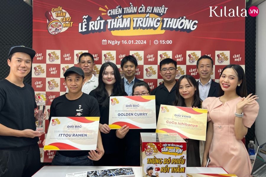 trao giải nhà hàng cà ri trao-giai-nha-hang-cari